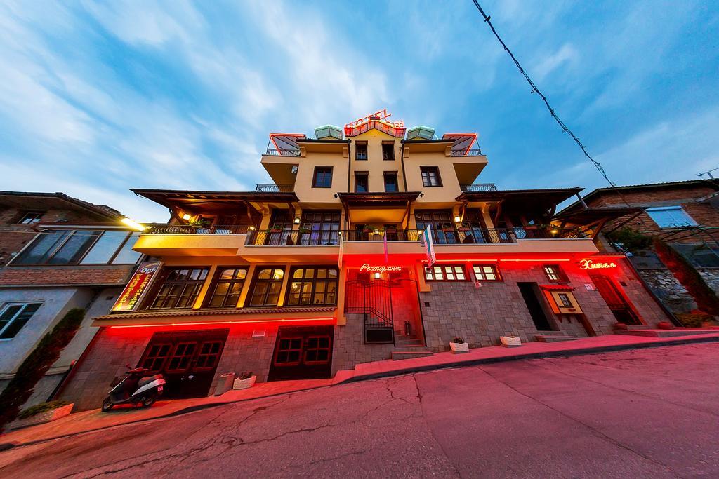 Family Hotel Ogi Assenowgrad Exterior foto