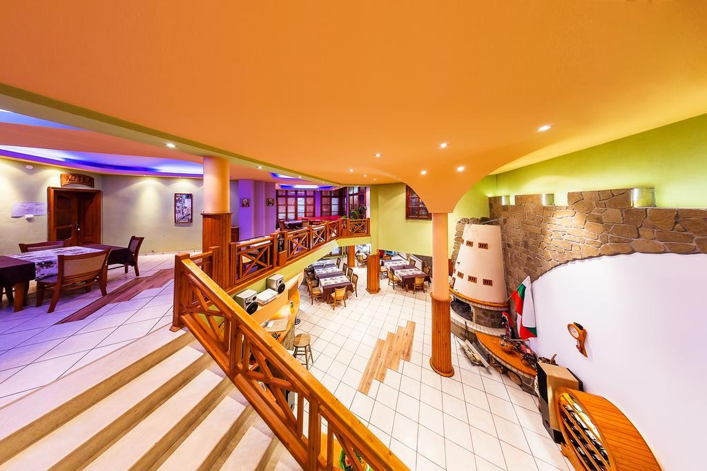 Family Hotel Ogi Assenowgrad Exterior foto